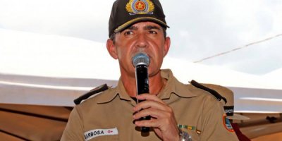 E aí Comandante!! Vai multar  o Governador ou não?