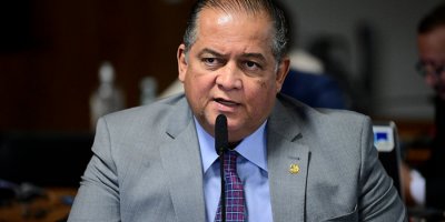 Josi Nunes, vice-prefeito Adailton Fonseca e secretários formalizam apoio a Eduardo Gomes