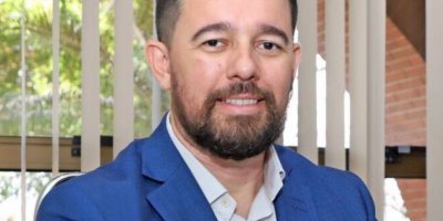 Portais: iguais aos de Goiás