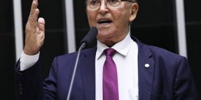 Lázaro  e Valderez rumo a Vicentinho