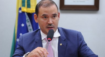 Pré-candidatura ao governo é "compromisso com o sonho dos pioneiros e com o futuro dos nossos filhos e netos", afirma Vicentinho Júnior