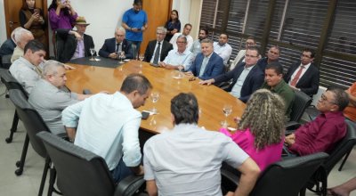 Prefeitos do Tocantins discutem crise fiscal com TCE em Palmas