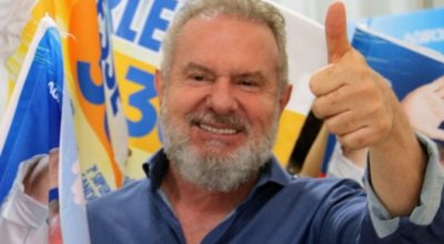 Mauro Carlesse será candidato ao Senado na chapa de Laurez. Ex-governador, que disputava vaga de deputado, deve ser anunciado nas próximas horas na majoritária do PSD que já está decidindo sobre vice. Laurez reforçado!