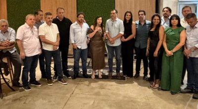 Kátia tem hoje encontro com Lula. E Amastha acusa Irajá de querer rifar Laurez por intermédio de Cínthia. Do outro lado, governistas omitem números da Real Big Data e Veritá e reúnem partidos em "convescote" eleitoral