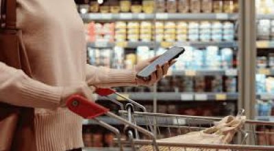 Confiança do Consumidor registra segunda alta consecutiva, diz FGV