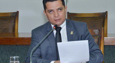 Deputado denuncia demissões por perseguição política no Hospital Regional de Araguaína