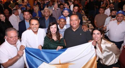 Senador Eduardo Gomes reúne vereadores e prefeitos do Tocantins em Brasília e reforça articulação municipalista durante Marcha Nacional