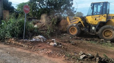 Prefeitura realiza maior mutirão de limpeza da história do Jardim Taquari e retira mais de 13 mil toneladas de entulhos