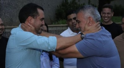 Wanderlei, que já tem Amélio como adversário, parece buscar o presidente do Legislativo como inimigo político. E aí a  barra pode pesar para Palácio e Dorinha Seabra!!! Tem faltado inteligência aos governistas