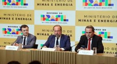 Governo cria subsídio de até R$ 0,89 para segurar preço da gasolina