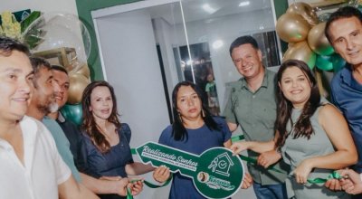 Com investimento de R$ 1,5 milhão destinado pela senadora Professora Dorinha, Fátima realiza entrega histórica de 55 casas populares 