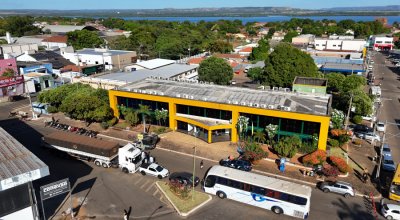 Prefeito Ronivon Maciel anuncia pagamento de data-base a mais de 700 servidores efetivos na folha de maio