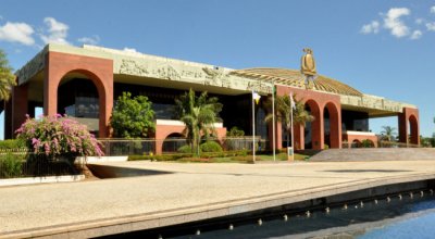 Governo do Tocantins injeta mais de R$ 340 milhões na economia com pagamento dos servidores estaduais