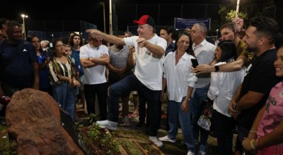 Moradores da região norte comemoram entrega da nova Praça da Arne 53 em Palmas