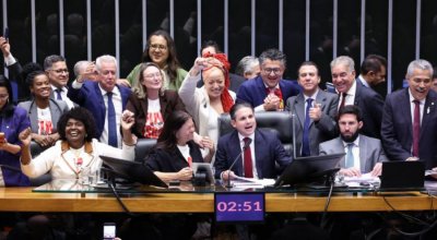 Câmara aprova, em dois turnos, PEC pelo fim da escala 6x1