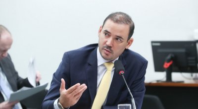 Vicentinho reage a grupos organizados financiados por adversários nas redes sociais que trazem à tona denúncia anônima de cinco anos atrás contra o candidato do PSDB, no governo de Mauro Carlesse, rechaçada pela PF e STF