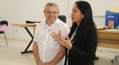 Assinatura de contratos marca conquista da casa própria para 100 famílias em Porto Nacional