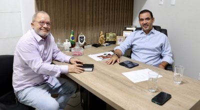 "Não sou anti-ninguém. Só quero ser pós-Wanderlei", diz ao blog deputado Vicentinho Jr no dia em que é acusado de intimidar jornalista, que nega, e empatava tecnicamente com Dorinha."A história do meu pai virou lição"!