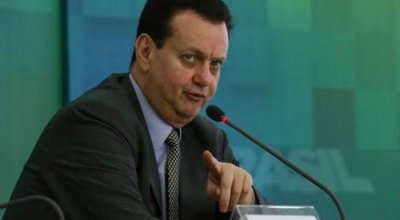 Declarações de Kassab ao Portal Folha do Girassol ofendem a inteligência alheia. Uma chapa de senadores só do PSD abocanharia os 80% do fundo eleitoral para Irajá e Ivanete! Qual candidato levaria mais não há dúvidas