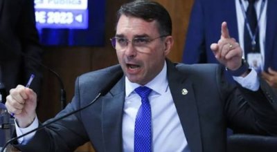 Paradoxo da neutralidade imposto por partidos aliados a Flávio pode ser-lhe favorável e não passivo a ser contabilizado na sua conta corrente