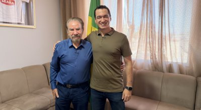 Alexandre Guimarães recebe apoio do bispo Guaracy Silveira e amplia força política no Tocantins