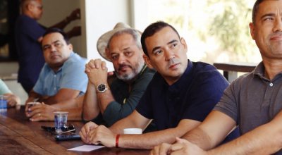 Vicentinho apresenta soluções para fortalecer turismo e economia de Taquaruçu