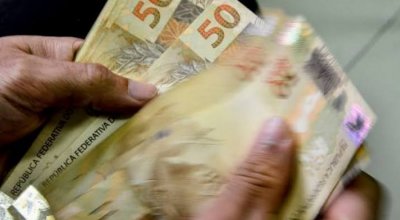 Salário mínimo deverá subir para R$ 1.741 em 2027