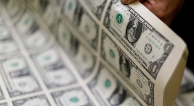 Guerra, tarifas e menos imposto a ricos geram dívida recorde nos EUA