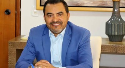 Wanderlei mantém benefício da antecipação de salários mesmo sem fluxo de caixa. O expediente pode gerar problemas não só orçamentários, mas políticos para próximo governador