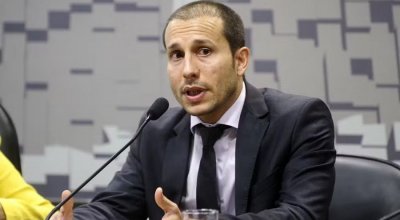 "Verdade prevalecerá", diz número 2 da PF após afastamento de Andrei 