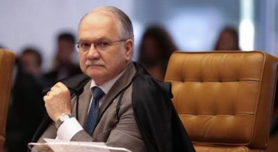 Ex-ministros e sociedade civil divulgam carta em apoio a Fachin 