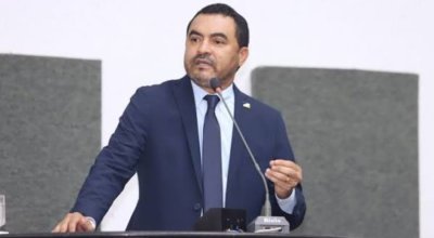 Governador Wanderlei Barbosa entrega veículos a municípios tocantinenses nesta quinta-feira