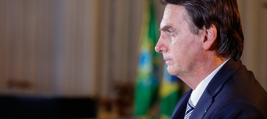 Alexandre de Moraes concede prisão domiciliar a Bolsonaro