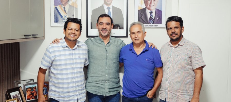 Prefeitos do Republicanos aderindo a candidato da oposição apontam que algo não vai bem na pré-campanha. Governador repassou R$ 6,5 bilhões a prefeitos em quatro anos e tem aprovação de 83%!! Que jaboticaba seria esta?