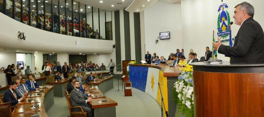 Sindicalistas vão ao Legislativo mas deputados devem apreciar nesta terça apenas o veto  parcial do Profe restringindo alcance a contratados