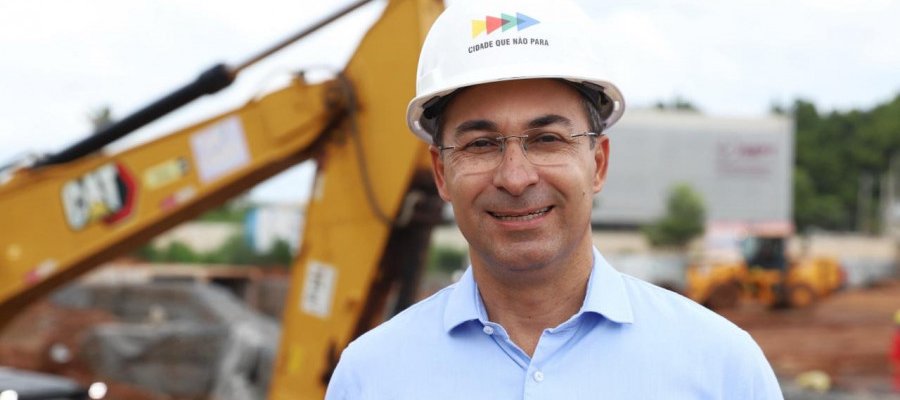  "É virgem! Só que morou no Rio": Wagner Rodrigues apóia Dorinha, do seu partido, mas troca Gaguim, Eli e Dimas por Irajá de Laurez!! Um operário de sua obra sem partido num sistema partidário.  Não pode ser coisa séria!! 