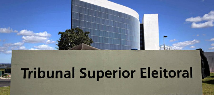 TSE julga liminar que suspendeu pesquisa desfavorável a Flávio