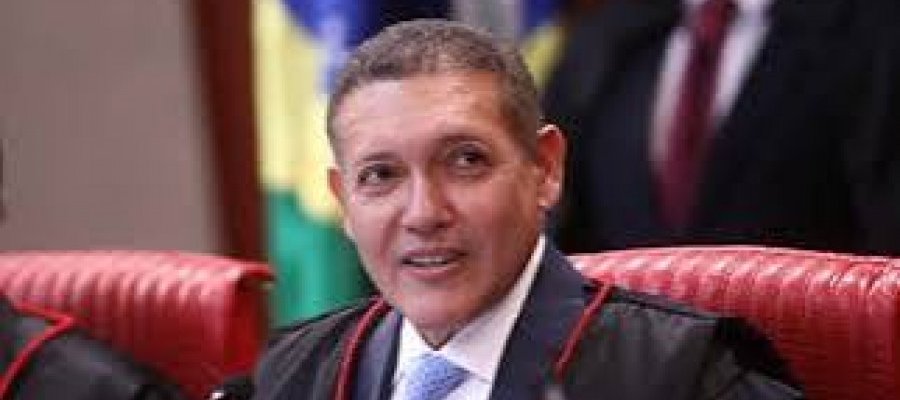 TSE expõe na deepfake de Flávio o conflito dos afetos no Judiciário