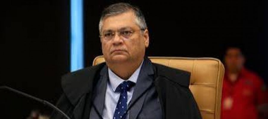 Dino enquadra partidos e mira esquema de emendas que já consome 30% da verba livre da União